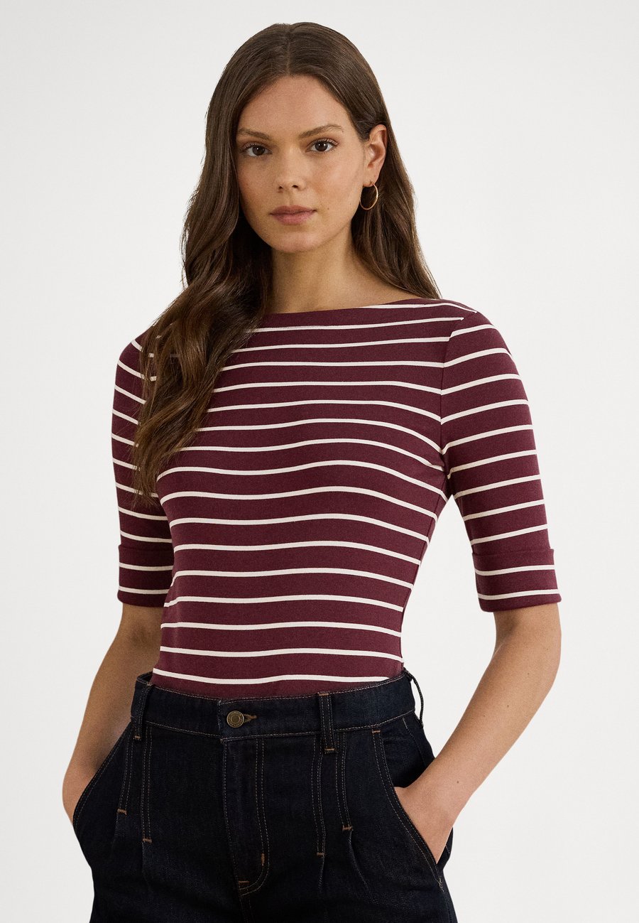

Футболка Lauren Ralph Lauren Petite STRIPED STRETCH COTTON BOATNECK TEE, Dark Garnet/Mascarpone Cream/Bordeaux