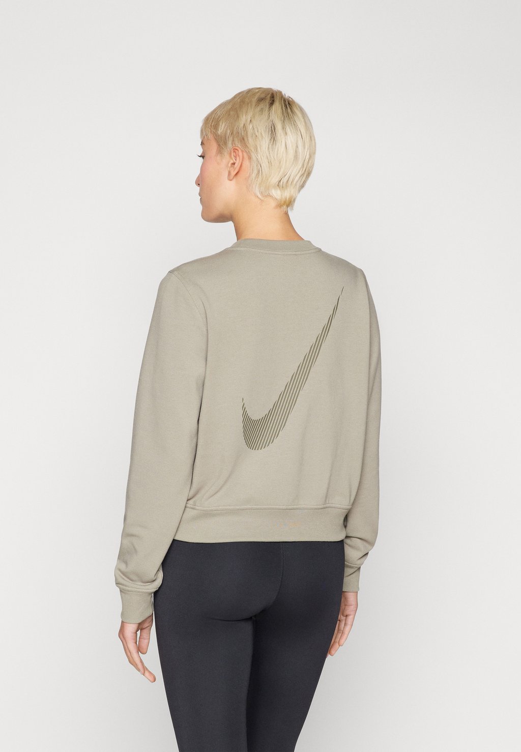 

Толстовка ONE CREW Nike Performance, хаки