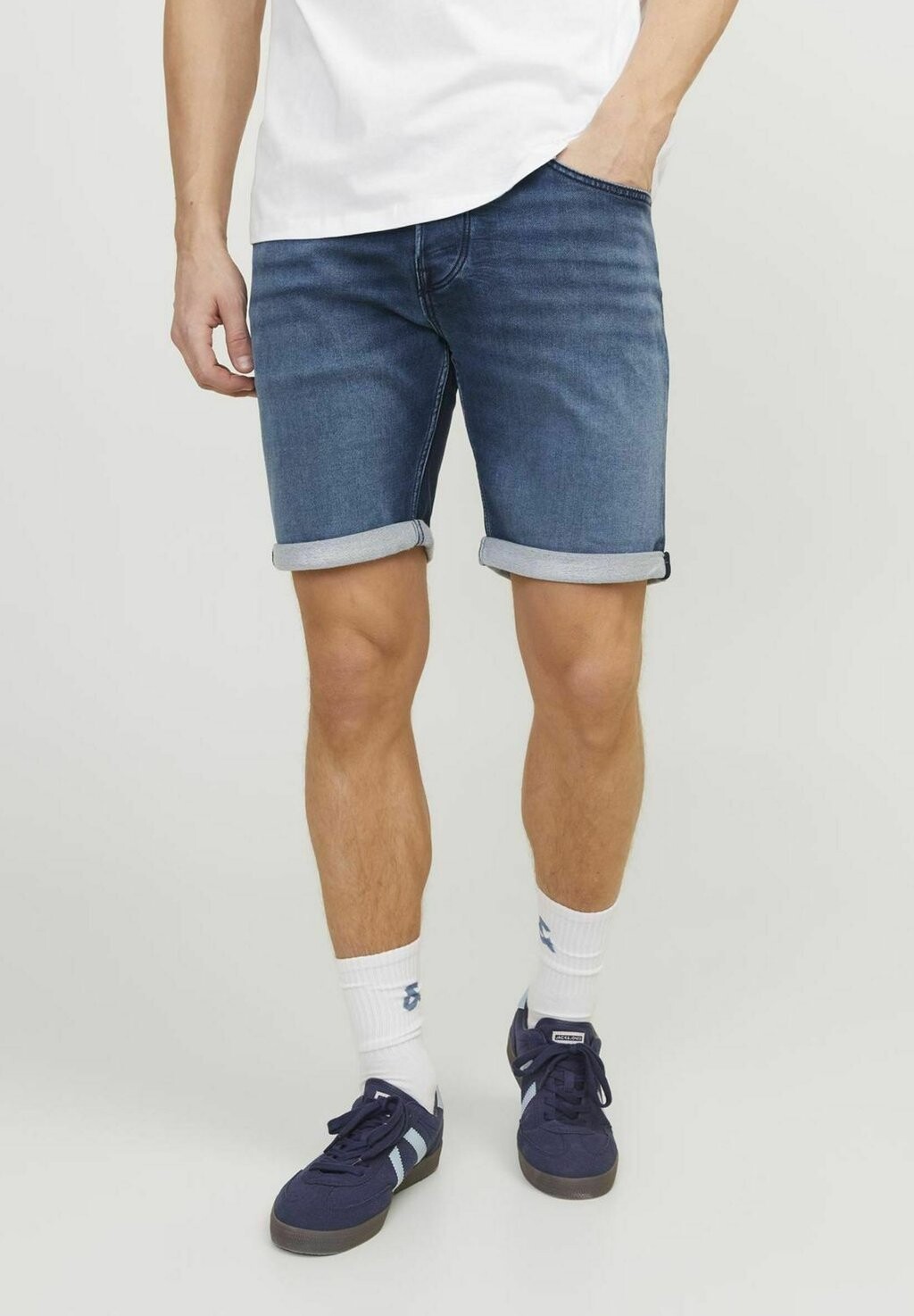 

Джинсовые шорты REGULAR FIT Jack & Jones, цвет blue denim