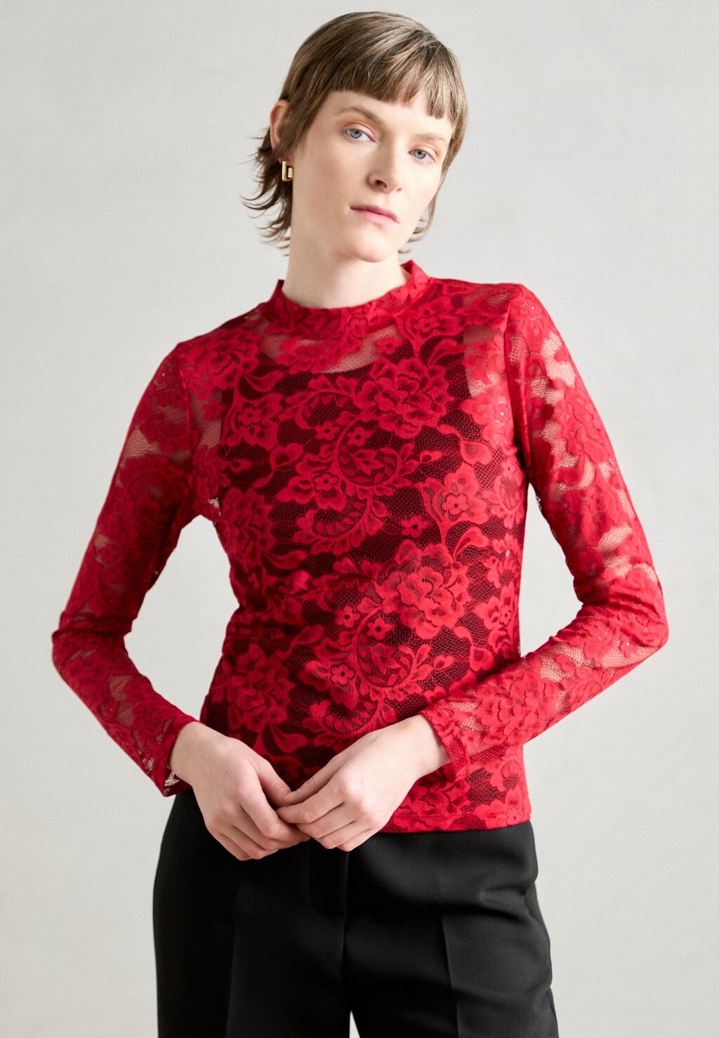 

Блуза TARA Morgan, красный