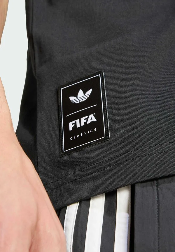 Футболка с графическим принтом на футбольную тематику из архива Adidas Originals, Black — фото 4