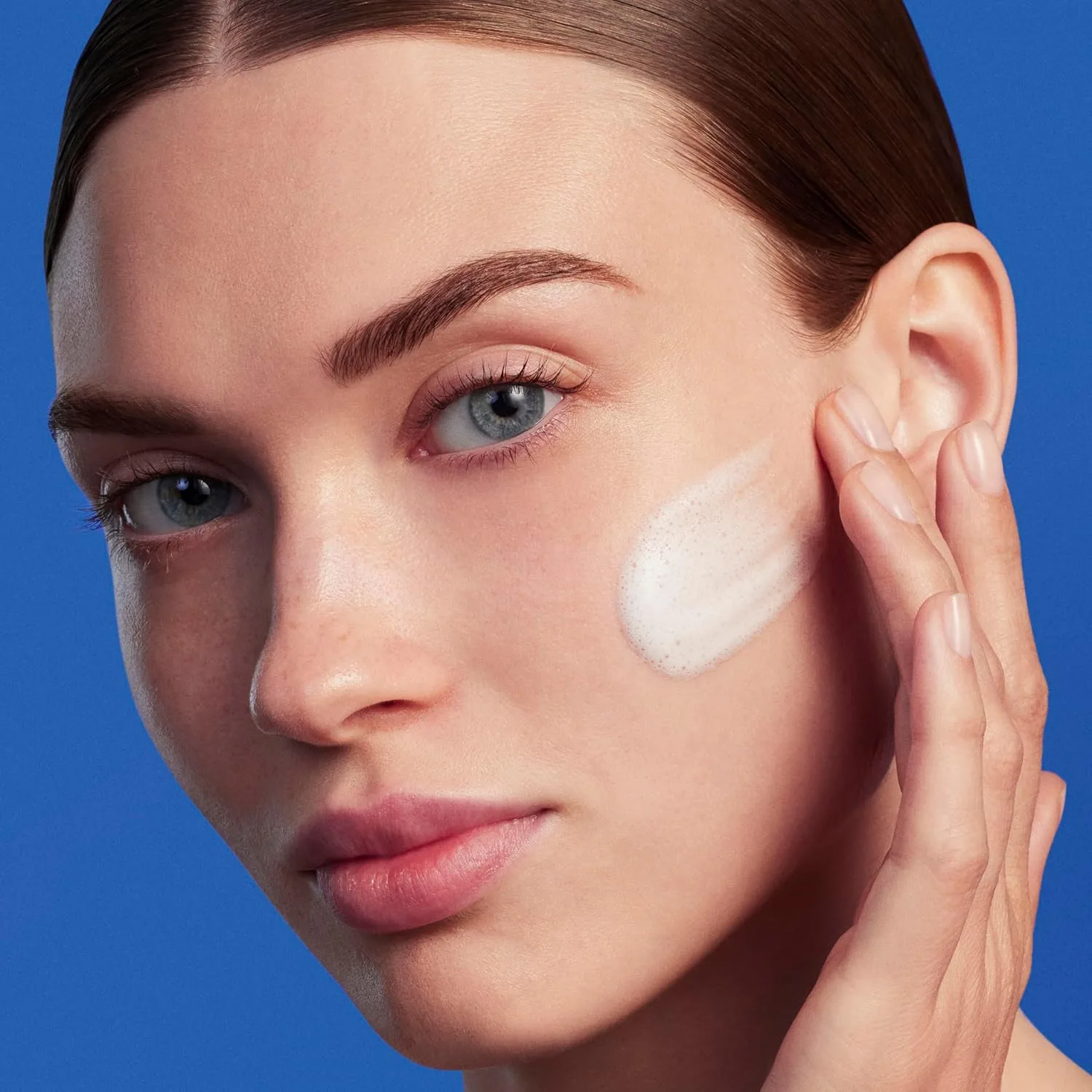 Гель для умывания Biotherm — Очищающая пенка Biosource, тонизирующий и отшелушивающий очищающий гель с, 150 мл — фото 4