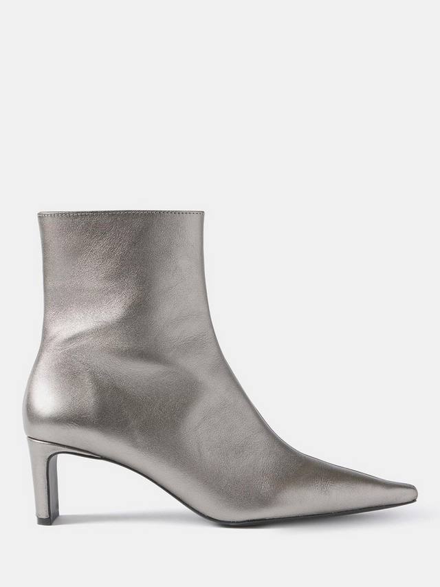 Кожаные ботинки на каблуке kitten heel с острым носом Mint Velvet, Silver