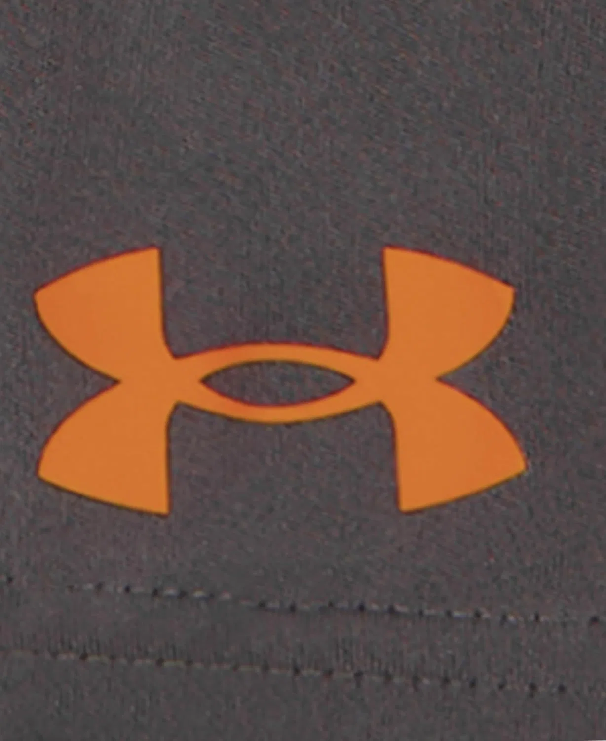 Детский спортивный комплект из футболки и шорт Under Armour, Venom Red — фото 4