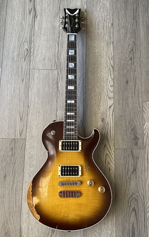 

Электрогитара Dean Leslie West TNT Torn and Tattered Relic Signed Guitar LTD 2021 Trans Braziliaburst