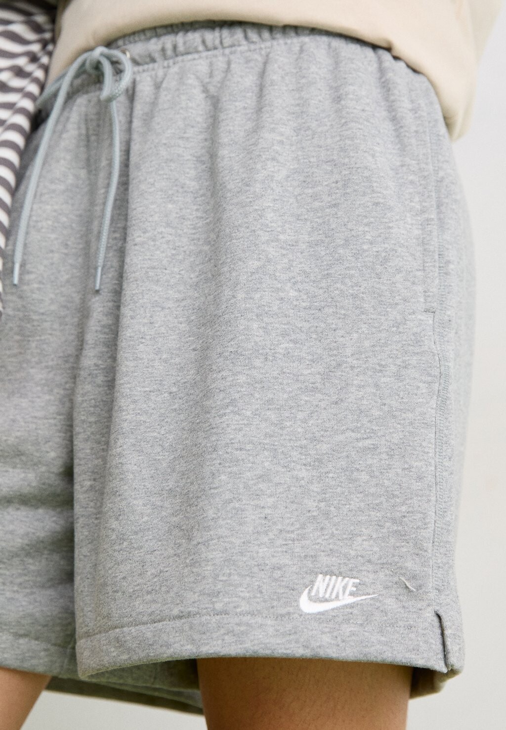 

Низ спортивного костюма Club Flow Nike, dk Grey Heather It Smoke Grey White