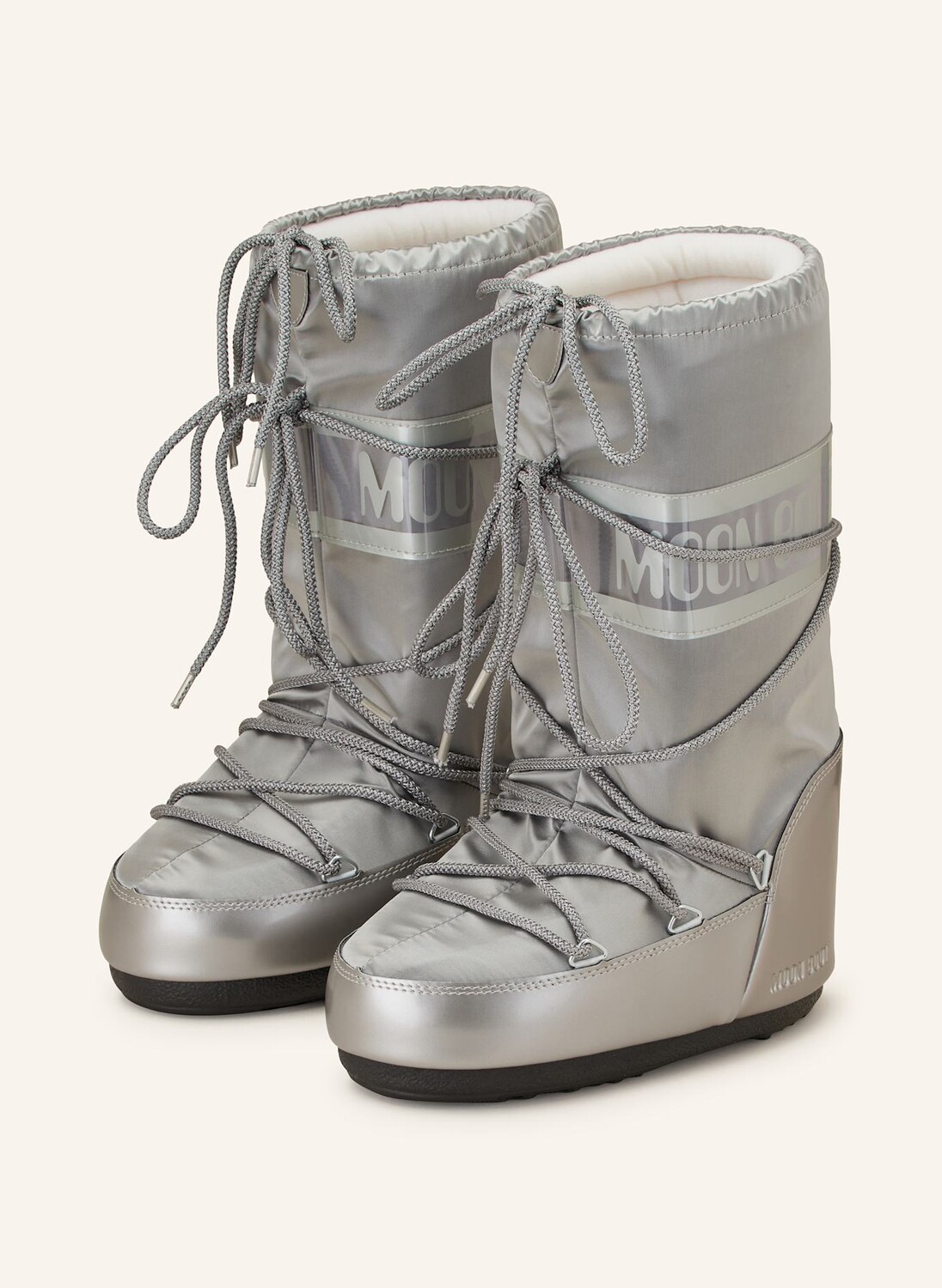 

Взгляд на значок лунных сапог Moon Boot, серебряный