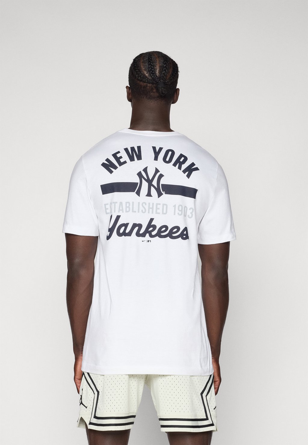 

Форма MLB NEW YORK YANKEES HIT TEE - Print T-shirt Nike Performance, белый