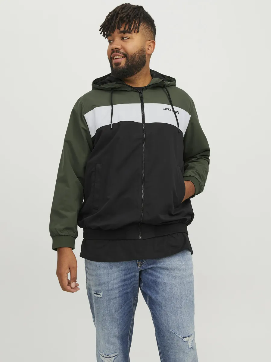 

Бомбер Jack & Jones PlusSize "JJERUSH HOOD BOMBER NOOS PLS", с капюшоном, цвет Forest Night