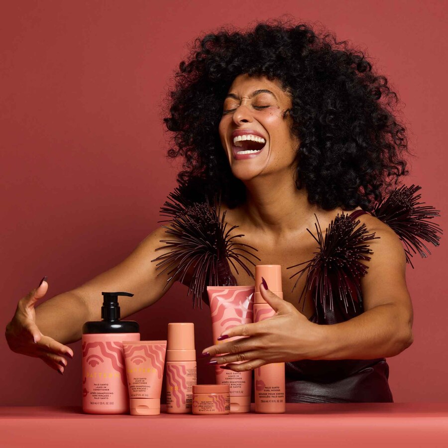Мусс для кудрявых и волнистых волос Palo Santo Curl Mousse PATTERN by Tracee Ellis Ross, 8 oz /236.6 ml — фото 4