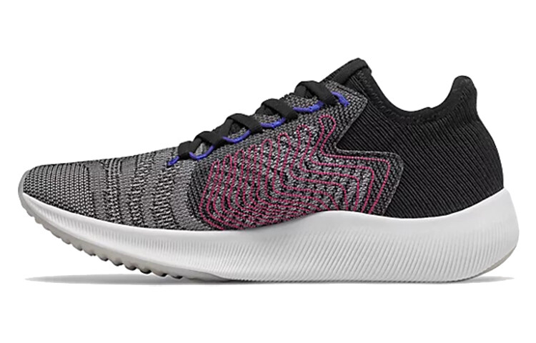 

Кроссовки New Balance NB FuelCell для женщин