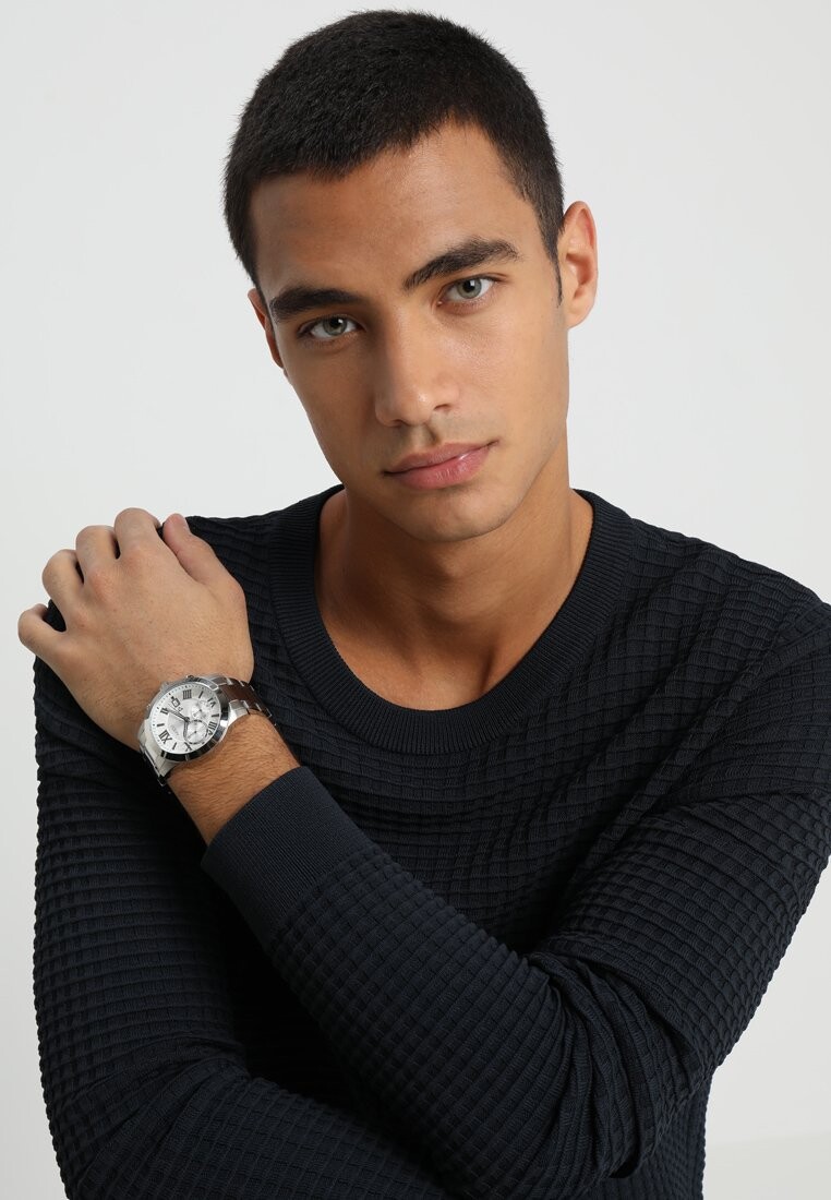 

Хронограф Mens Dress Guess, цвет silver-coloured