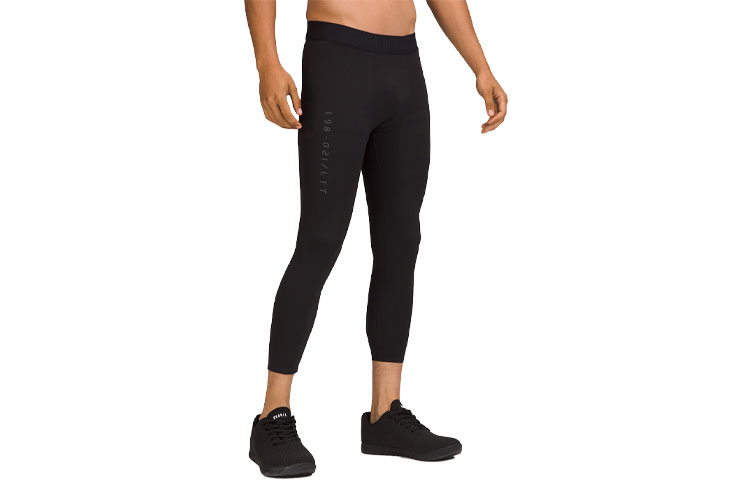 

Мужские спортивные брюки из коллекции License To Train Lululemon, Marine Blue/TRNV