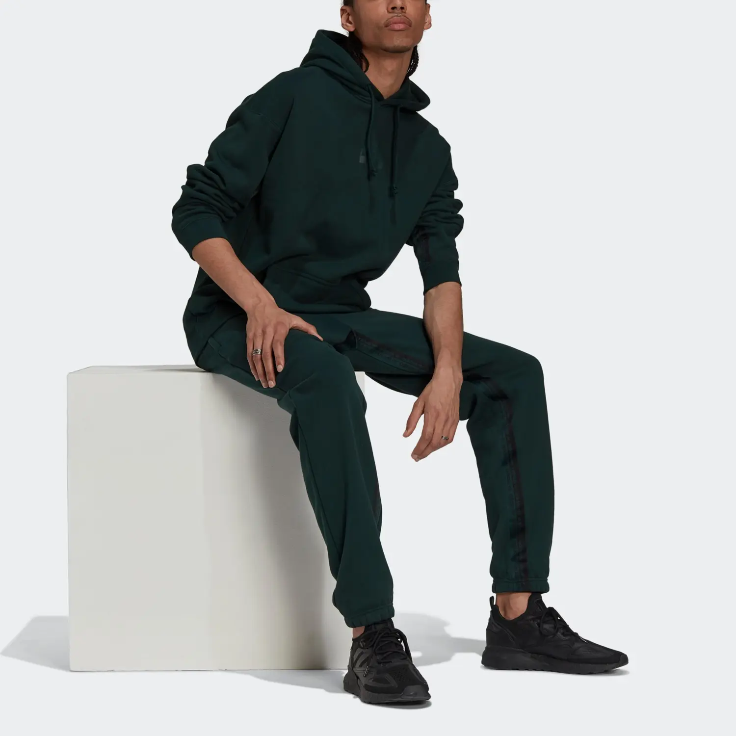 RYV Толстовка мужская зеленая Adidas Originals, зеленый — фото 2