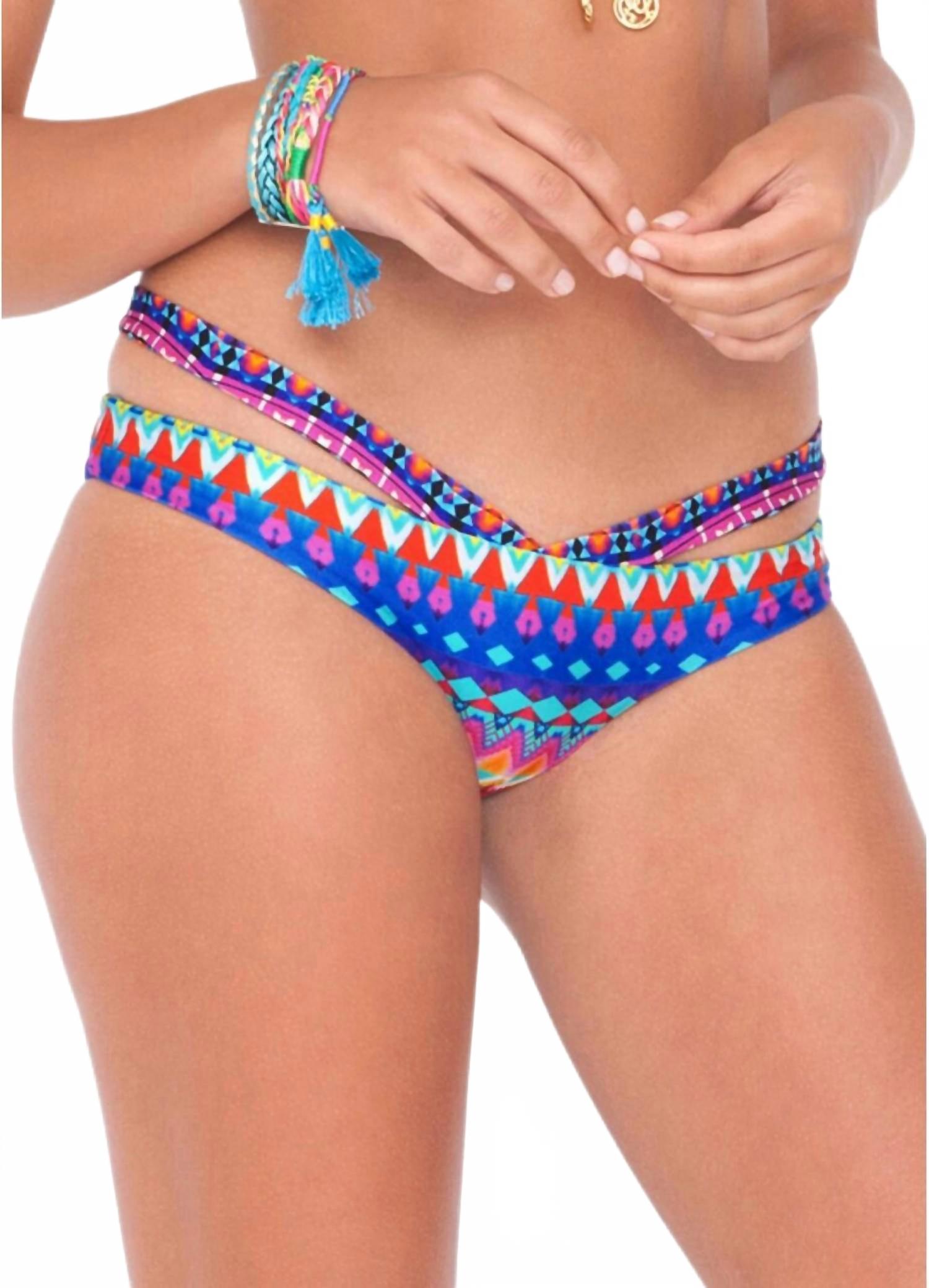 

Luli Fama Пляж в племенном стиле, песчаные ягодицы, бикини средней степени покрытия, разноцветный, Фиолетовый, Luli Fama Пляж в племенном стиле, песчаные ягодицы, бикини средней степени покрытия, разноцветный