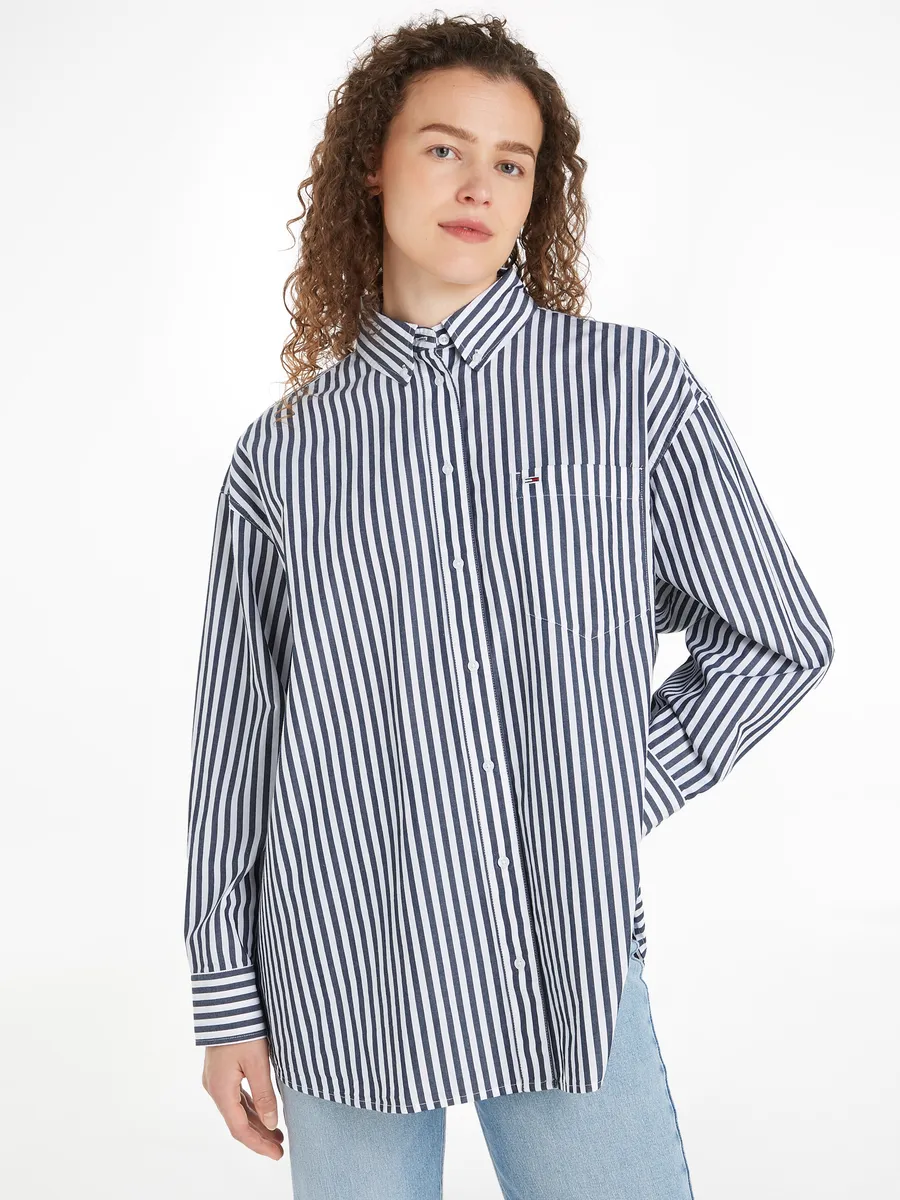 

Блузка-рубашка Tommy Jeans "TJW OVS PINSTRIPE SHIRT", в модную полоску, синий