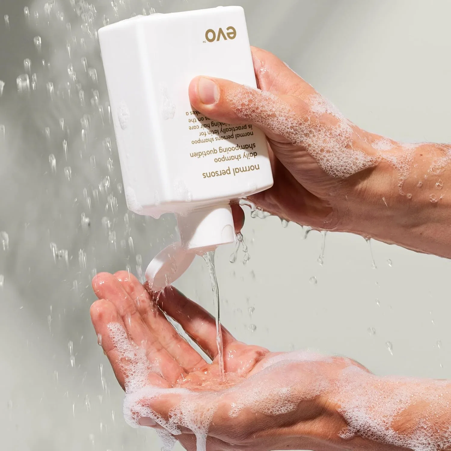 Шампунь для глубокого очищения «Normal Persons Daily Shampoo» от EVO — фото 3