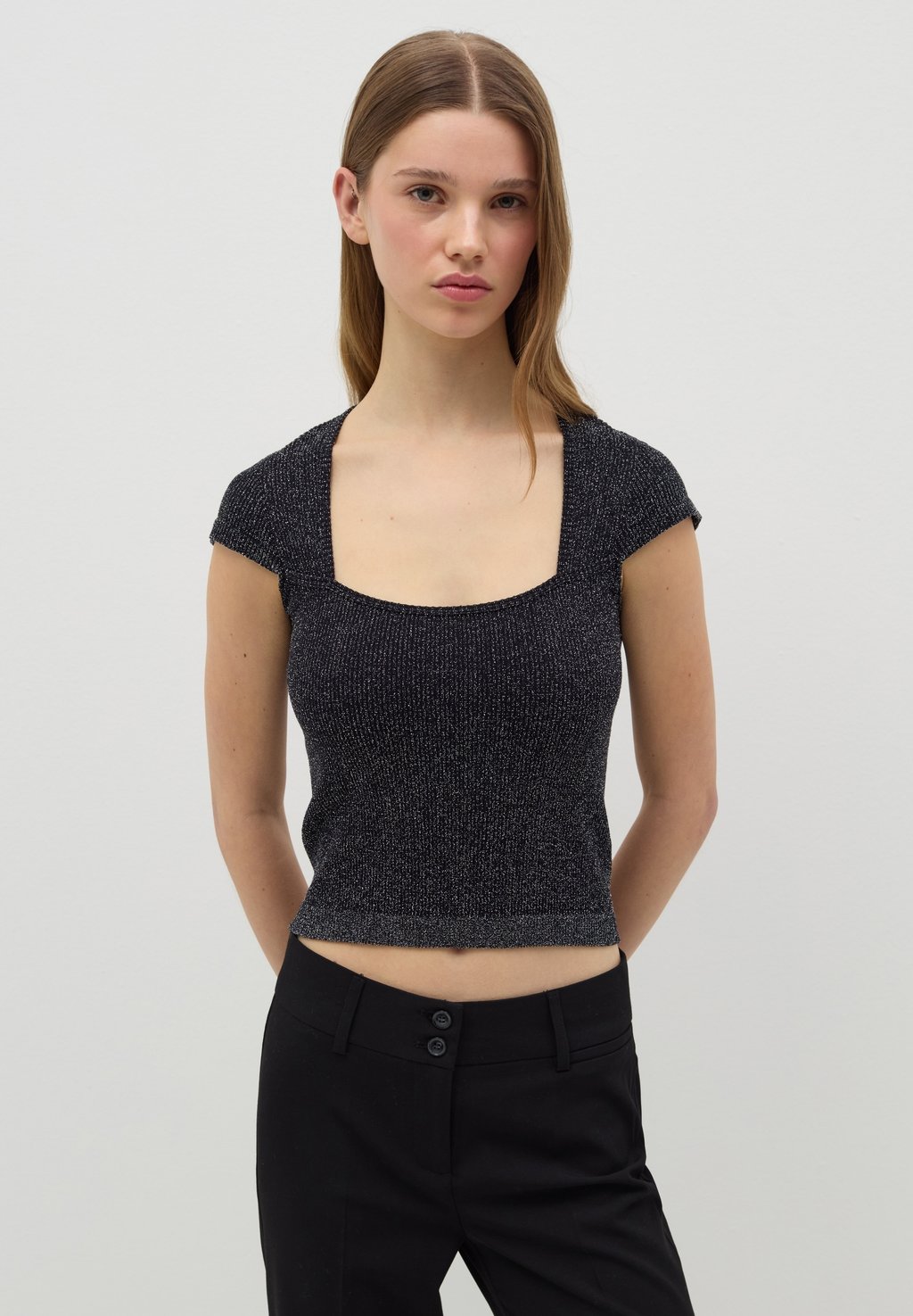 

Футболка с принтом WITH SQUARE NECK B.ANGEL, черный