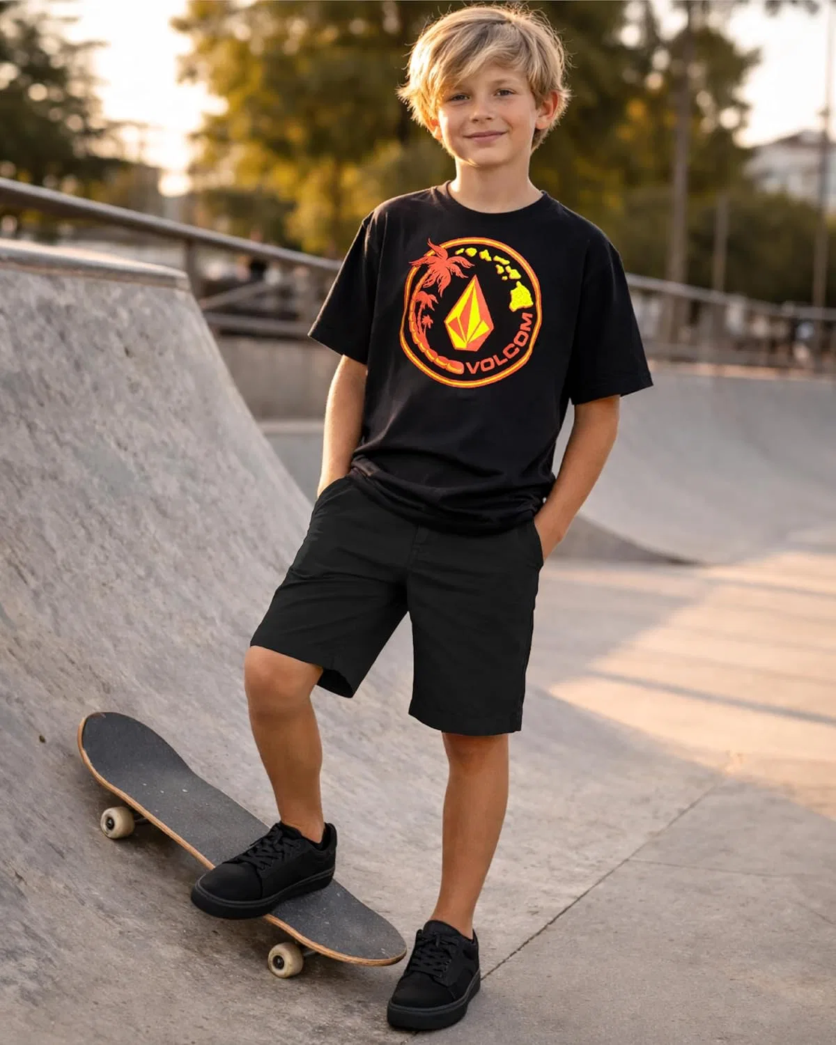 Шорты для мальчиков быстросохнущие гибридные Volcom, цвет Black — фото 2
