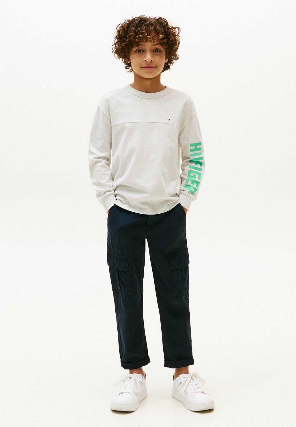 

Футболка с длинным рукавом LOGO GRAPHIC Tommy Hilfiger, серый