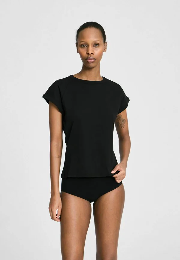 

Базовая футболка malou Gai+Lisva, Black, Черный, Базовая футболка malou Gai+Lisva, Black