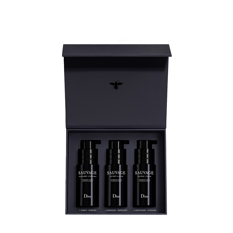 

Набор для ухода за кожей sample skincare set wildland очищающее средство water hydrating cleanser 45 мл + тоник 45 мл + сыворотки 45 мл DIOR