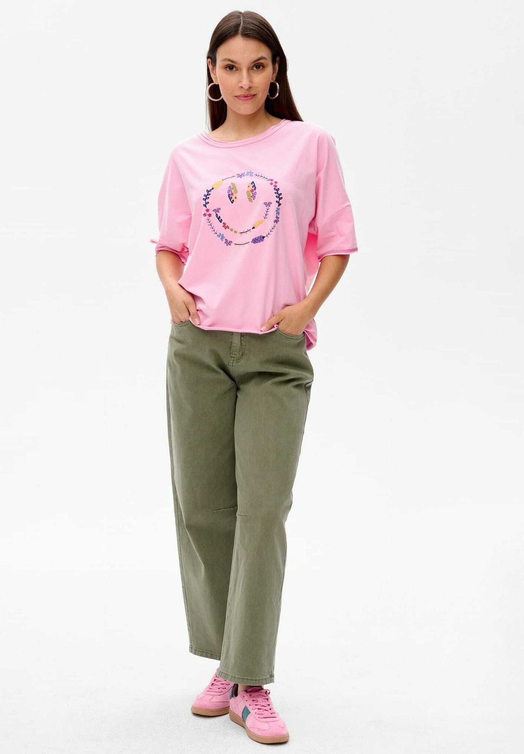 

Футболка с принтом HAPPY blue shadow, розовый