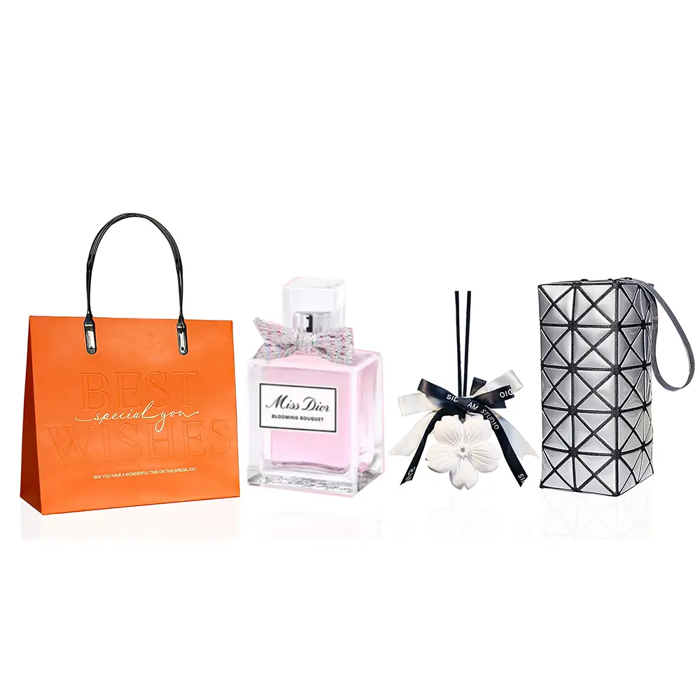 

Eau de toilette miss floral/realme/наборы духов wild eau de toilette легкие духи DIOR