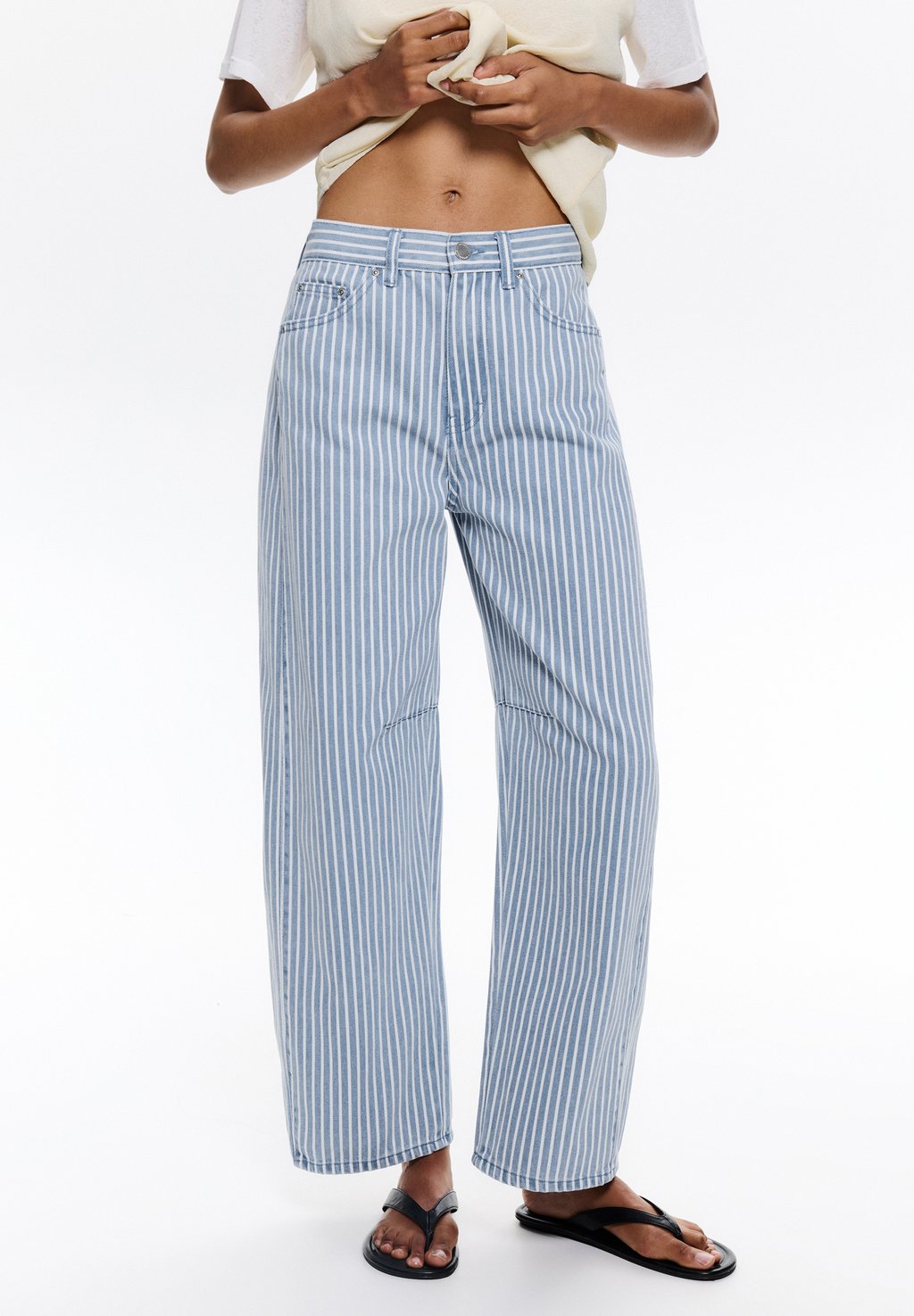 

Джинсы свободного кроя STRIPED PULL&BEAR, синий