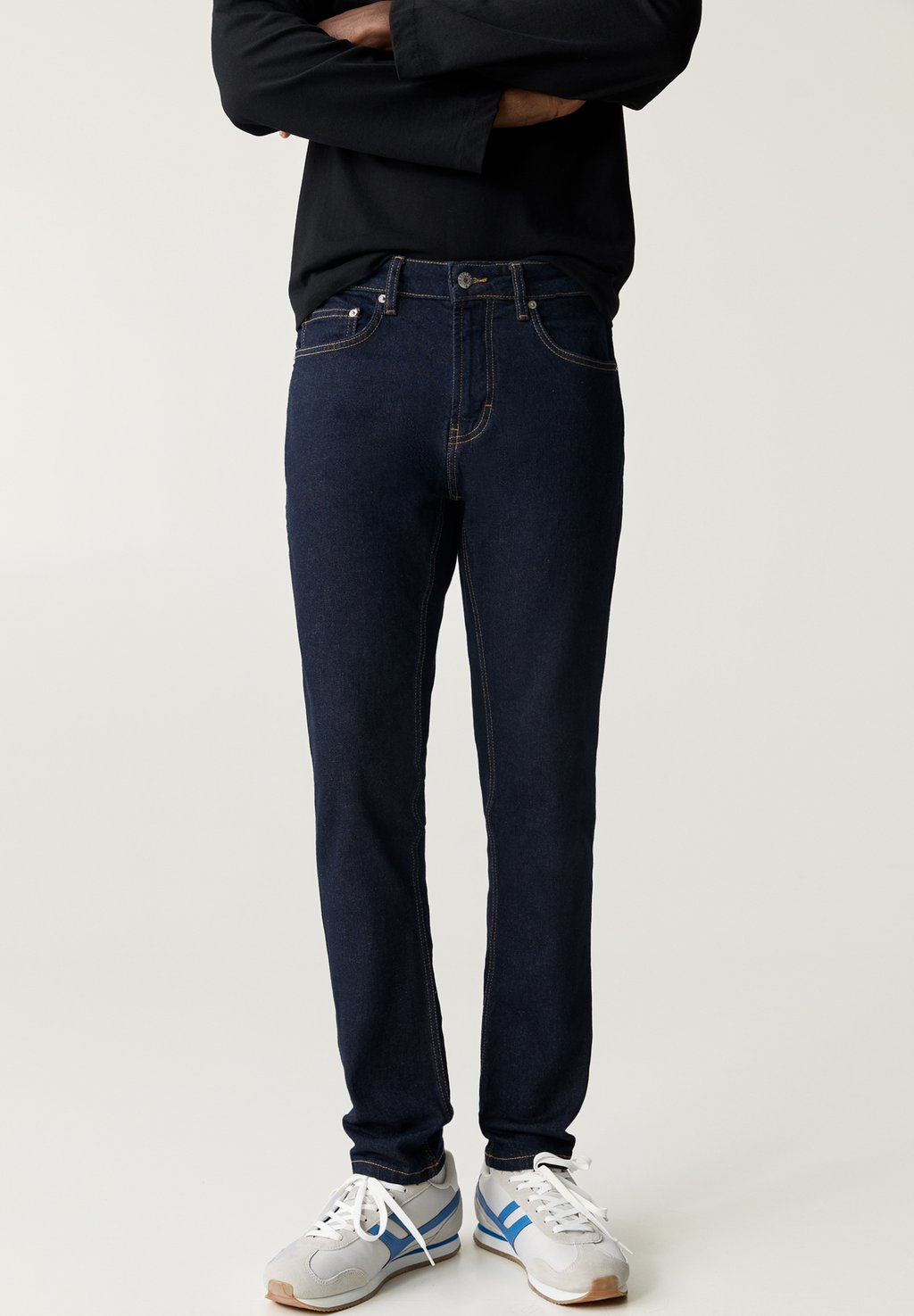 

Джинсы облегающего кроя PULL&BEAR, цвет Dark-Blue Denim