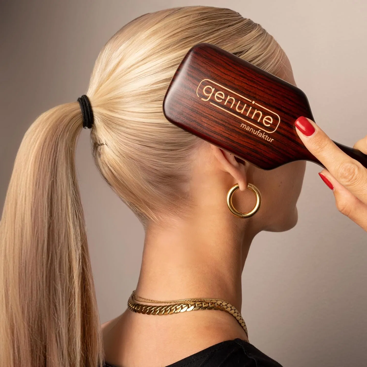 Массажная щетка для укладки и сушки волос Paddle Brush от genuine haircare Genuine Haircare — фото 4