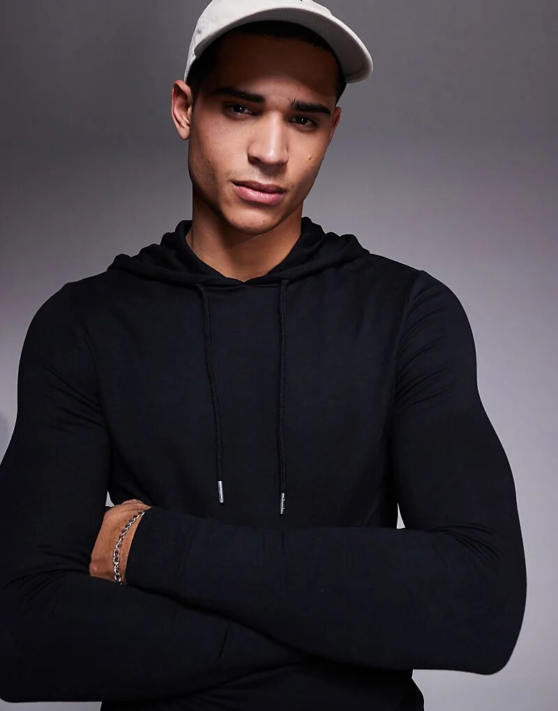 

Толстовка с капюшоном Essential Muscle Fit черного цвета ASOS DESIGN