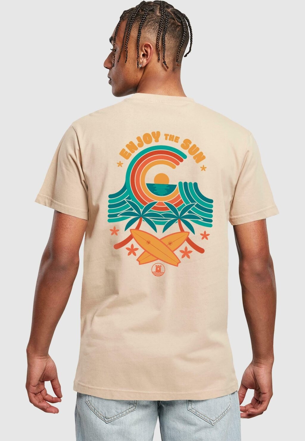 

Футболка с принтом BEACH PARADISE Mister Tee, песочный