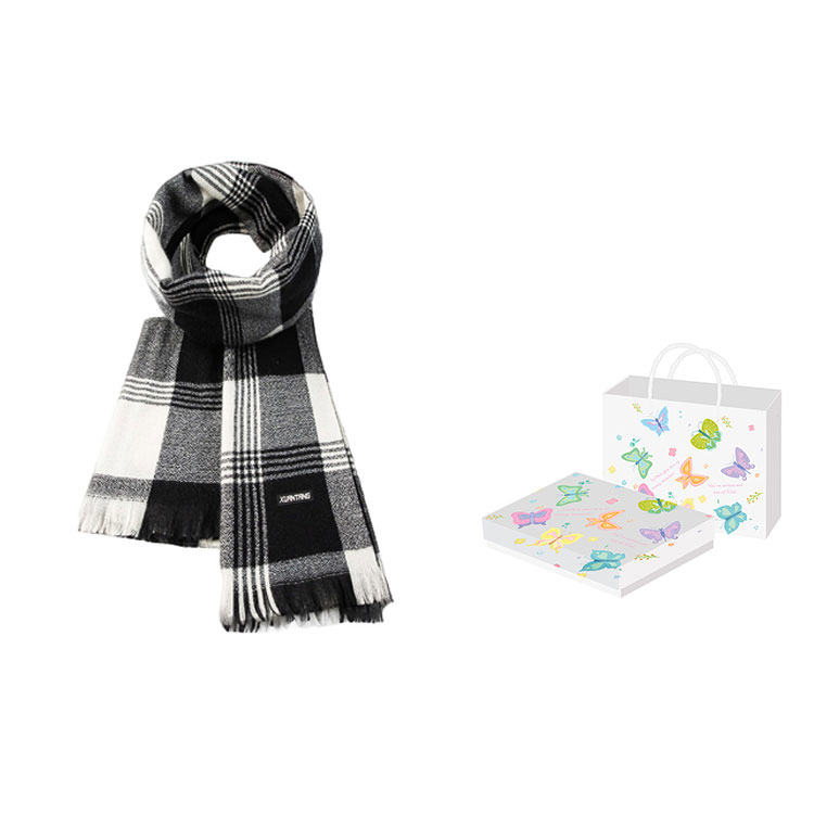 

Вязаный шарф унисекс, Black White, Butterfly Box