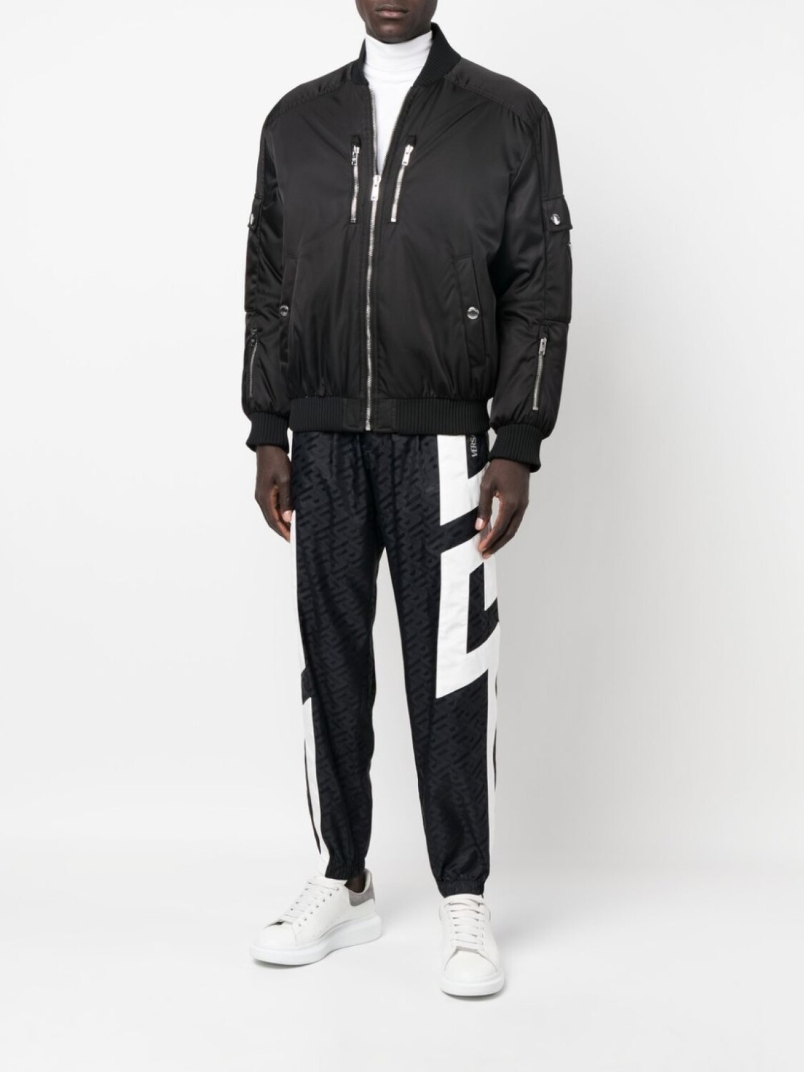 

Versace спортивные брюки с логотипом, черный