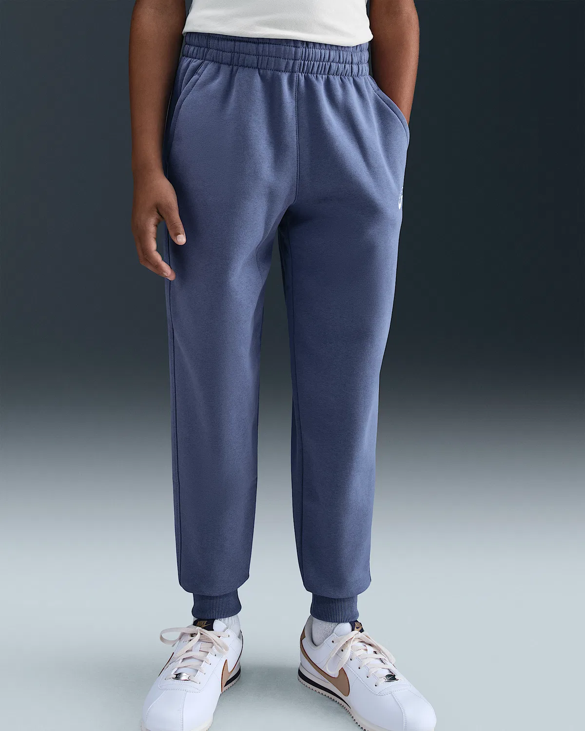 Джоггеры Nike Sportswear Club Fleece для старших детей, World Indigo/White — фото 2