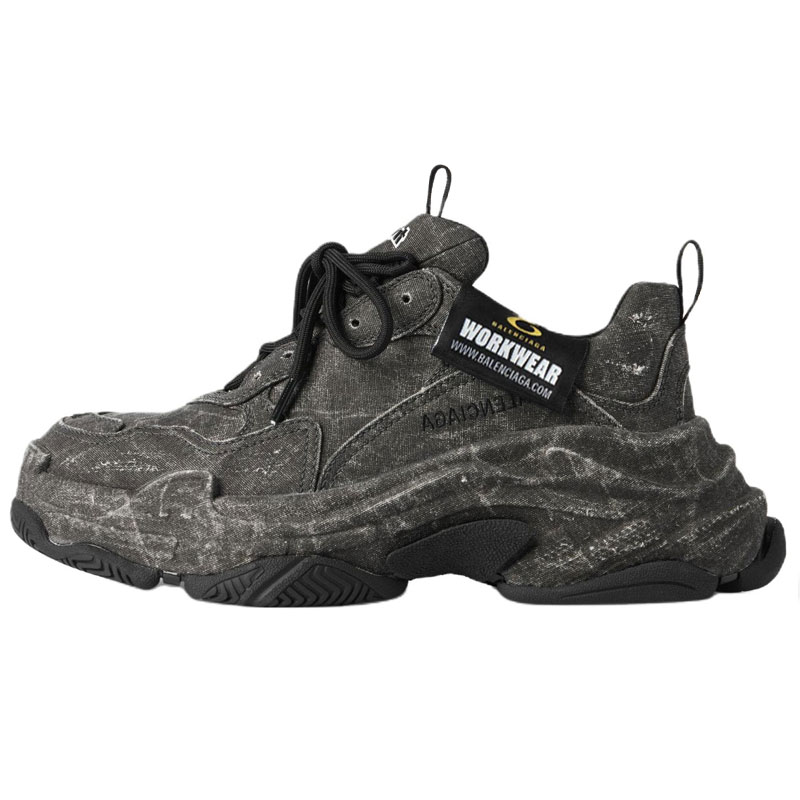 

Balenciaga Мужские низкие кроссовки Triple S, черный