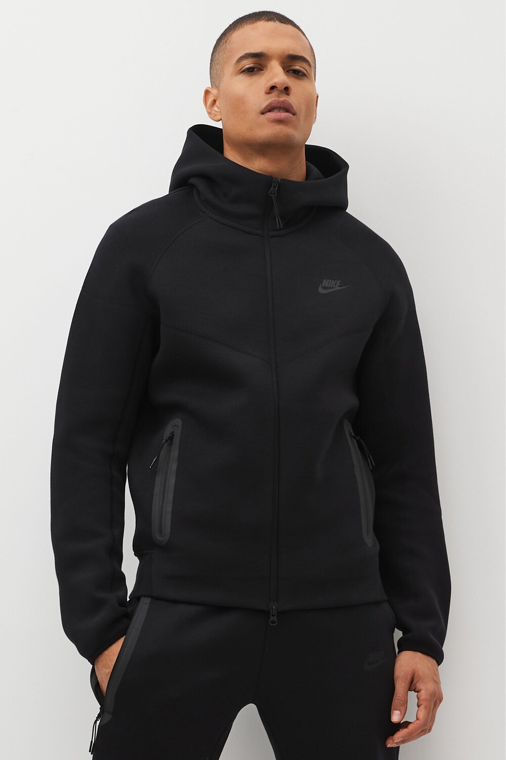 

Толстовка из технического флиса на молнии Nike, черный