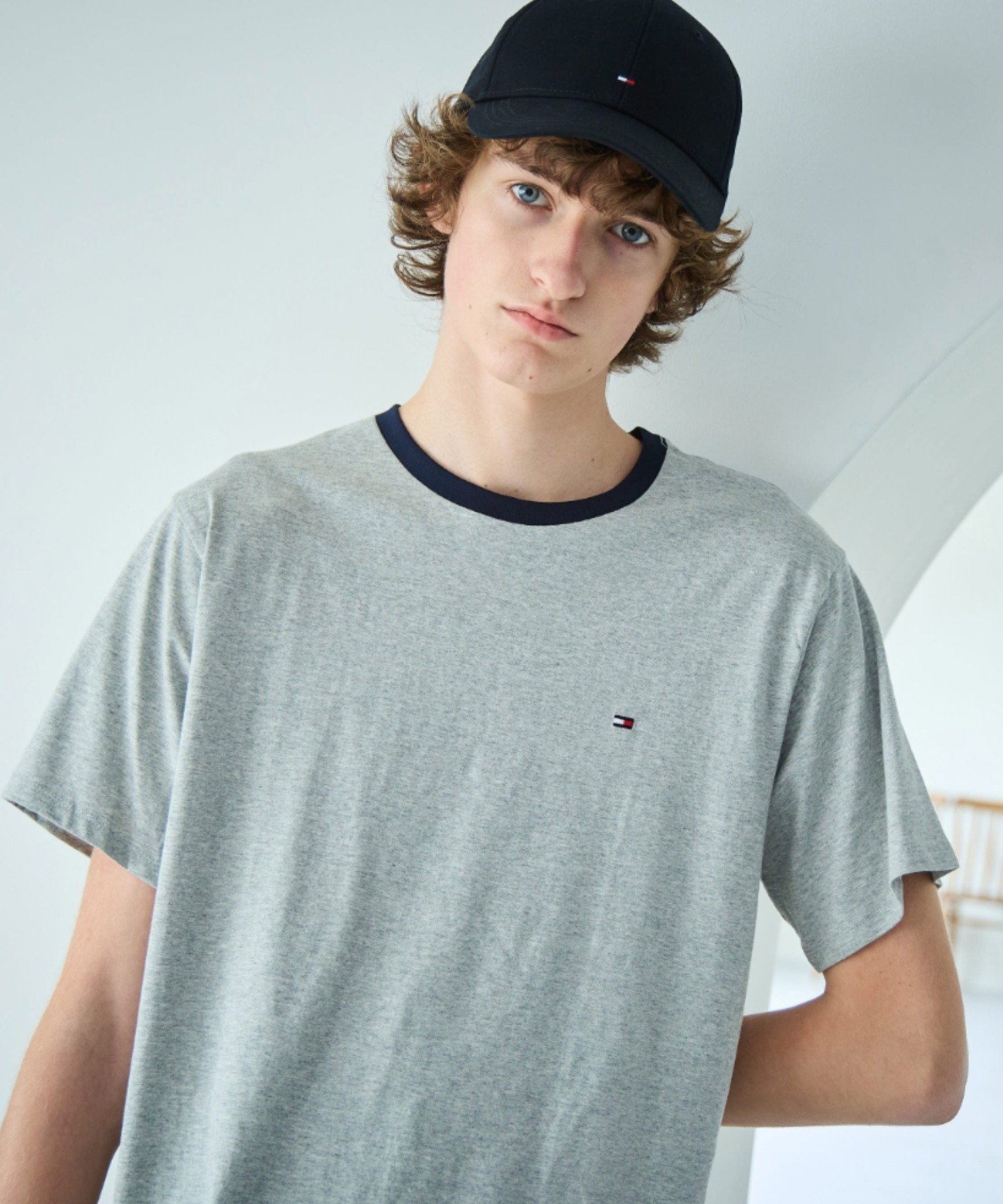JS M ARCHWAY TEE TOMMY HILFIGER, Gray P7A — фото 2