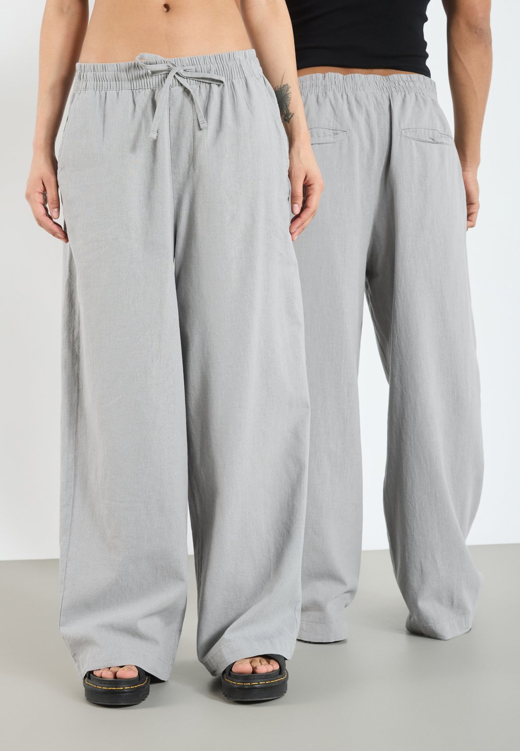 

Брюки LINEN MIX BLEND UNISEX YOURTURN by Zalando, серый