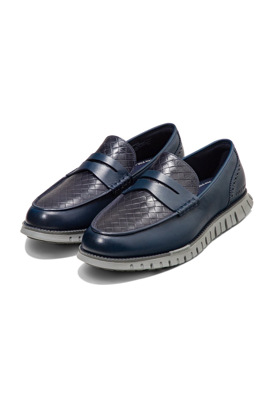 Лоферы Cole Haan ZEROGRAND REMASTERED PENNY LOAFERS, Navy Blazer Stamped Lava Smoke Sea Stone/Blue — фото 2