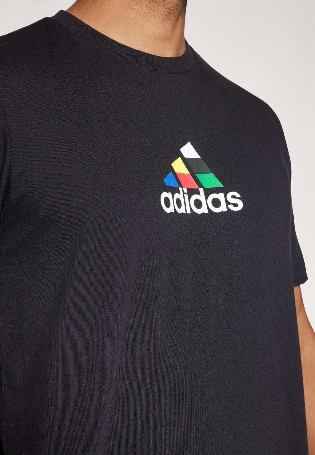 

Футболка с принтом House Of Tiro Nations Graphic Tee adidas Sportswear, черная