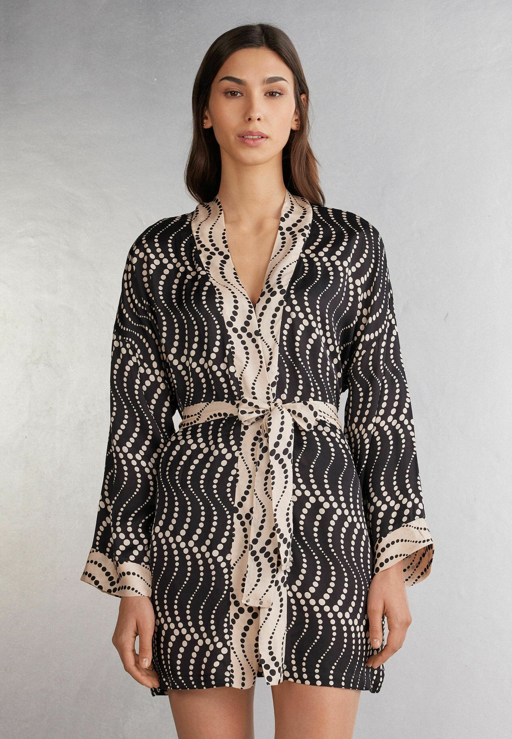 

Халат COOL ELEGANCE KIMONO Intimissimi, черный