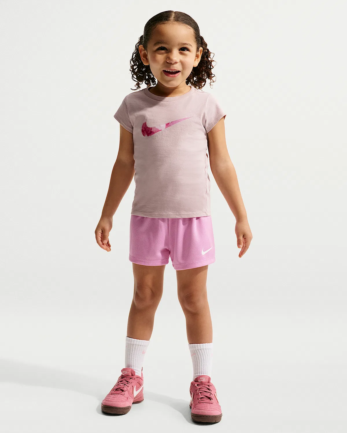 Детский комплект из шорт и топа Nike Move With Nature, Light Magenta