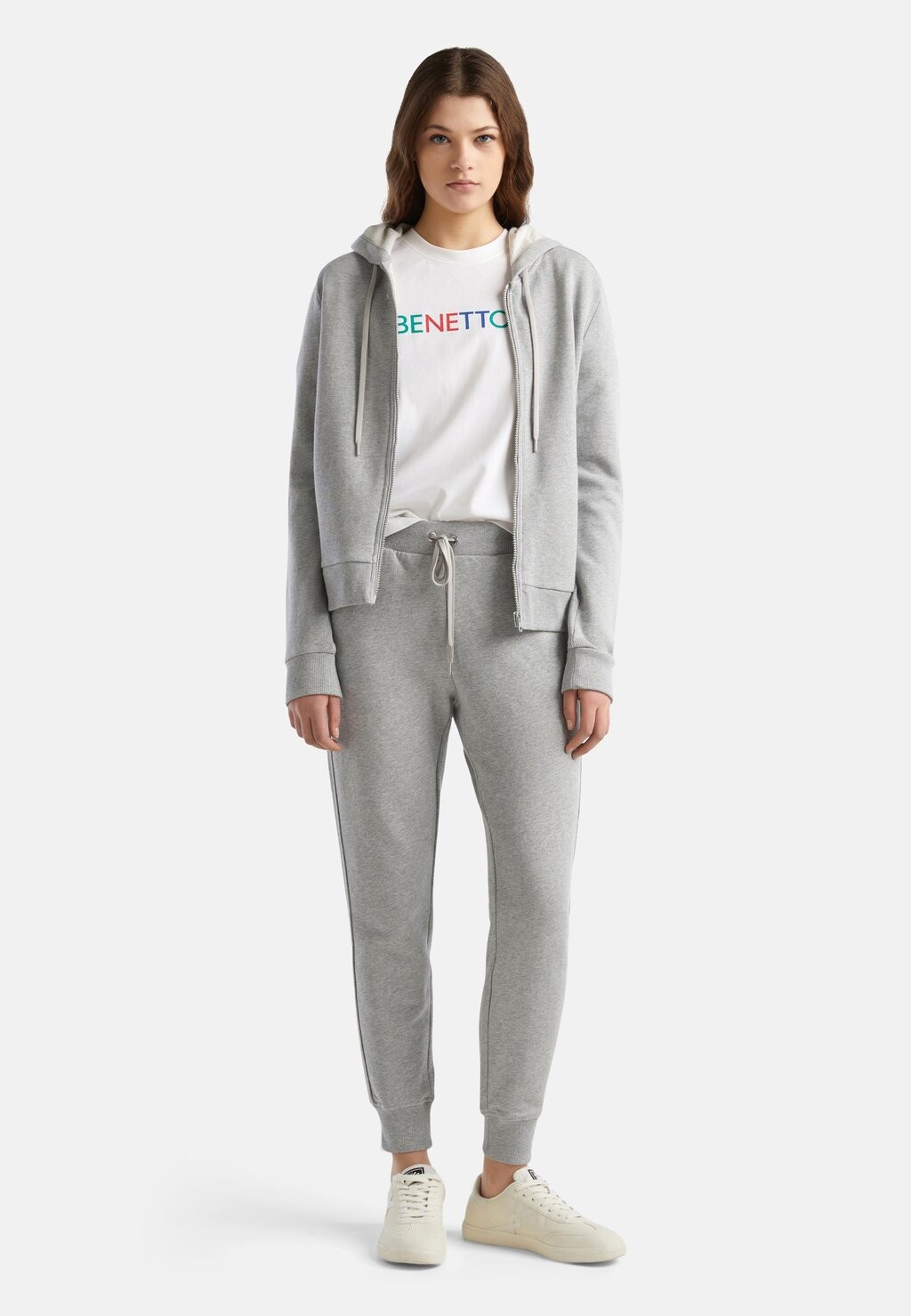 

Спортивные брюки JOGGERS WITH DRAWSTRING United Colors of Benetton, серый