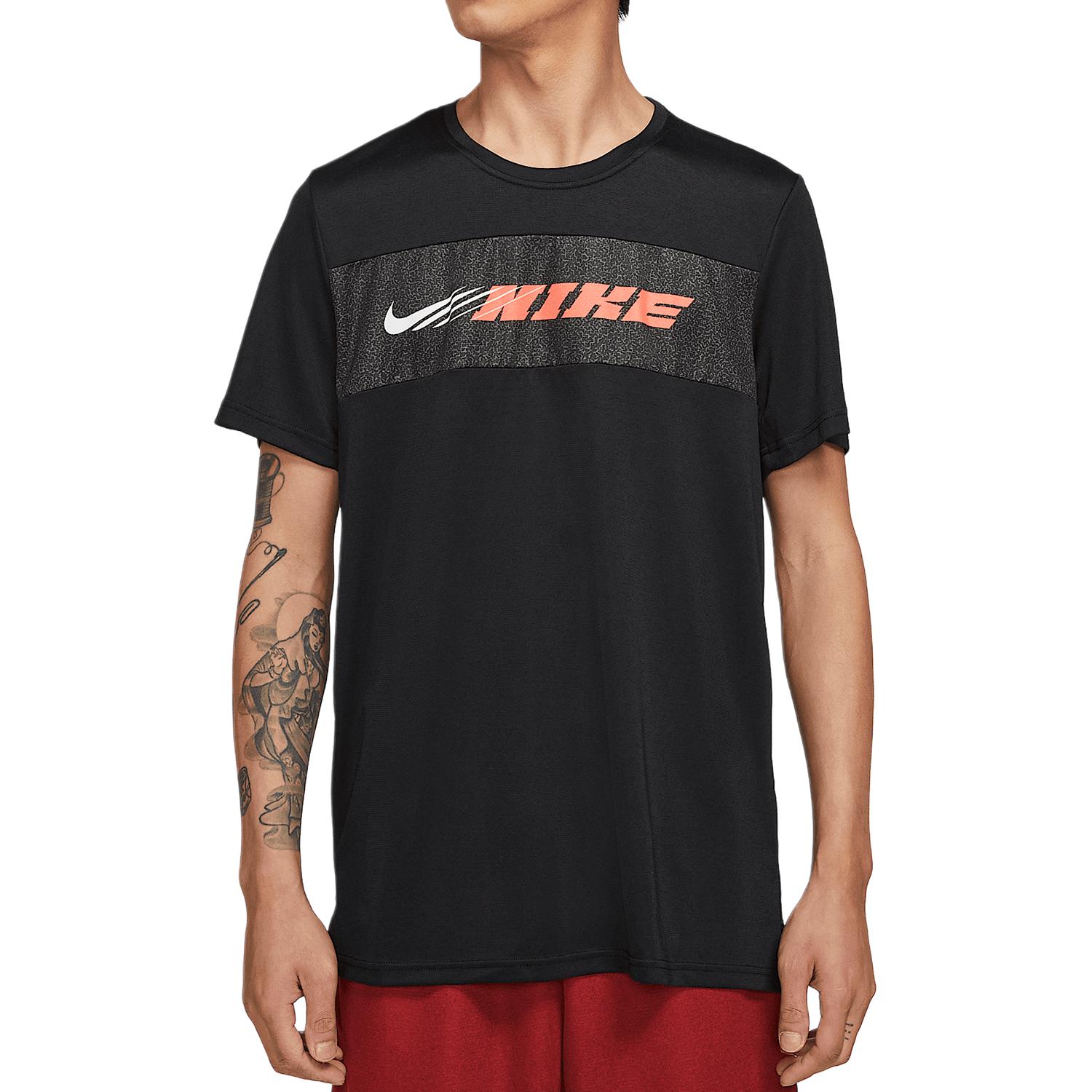 

Футболка Men's Sports Life Collection Nike, черный