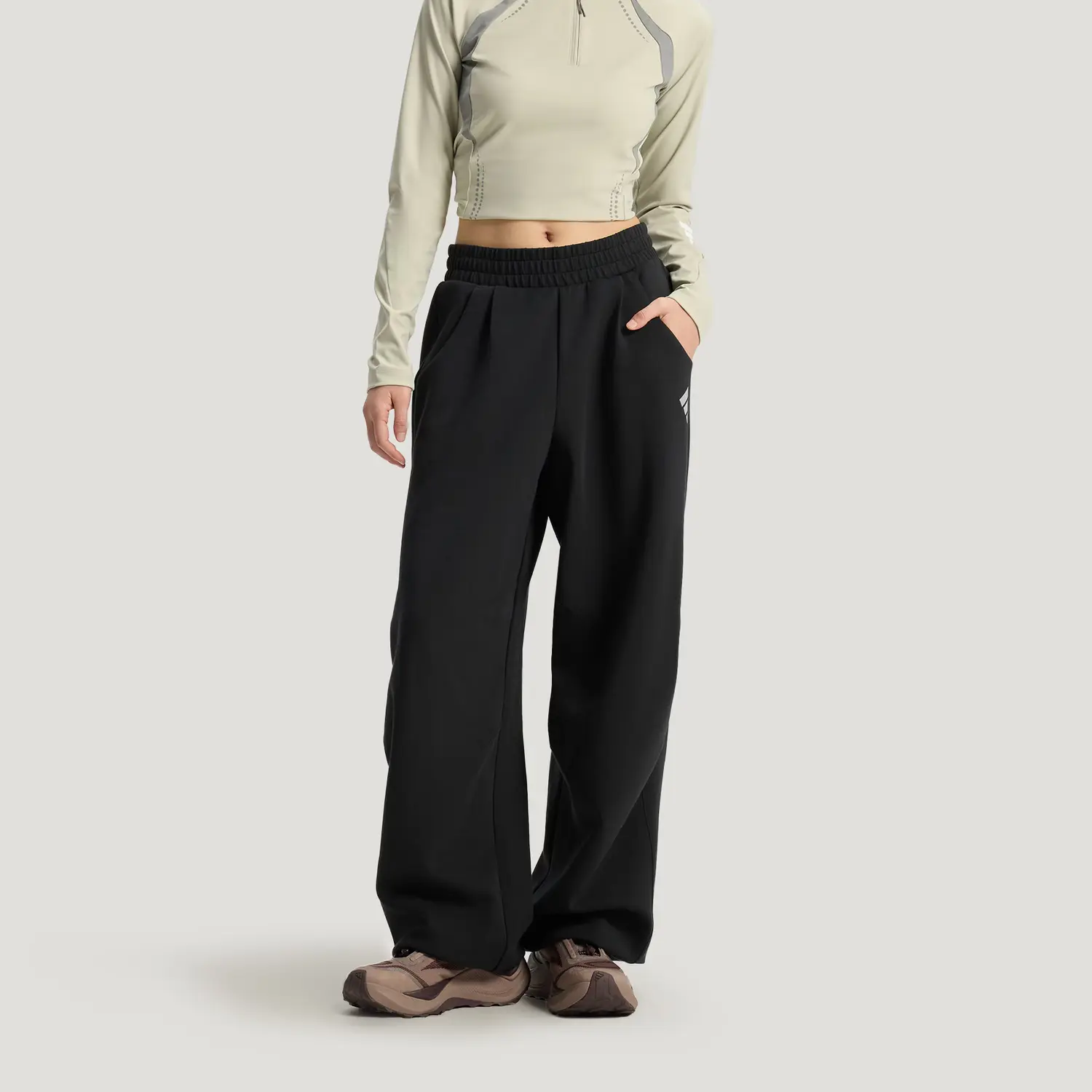 FOS FW25 Вязаные спортивные штаны Women's Adidas, черный — фото 4