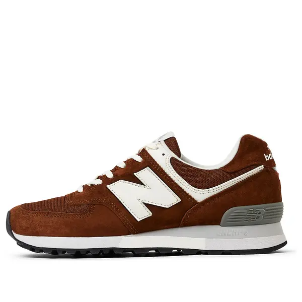 

Кроссовки 576 сделано в Великобритании New Balance, красный