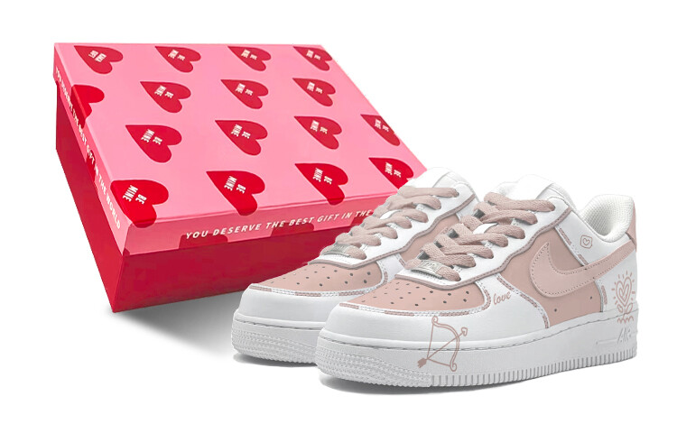 

Женские кроссовки для скейтбординга Nike Air Force 1, White
