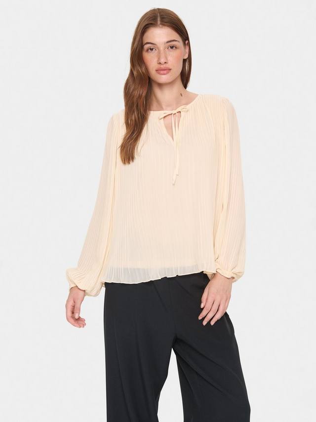 

Топ Hooma с галстучным воротником Saint Tropez, Cream